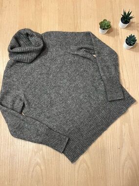 Aritzia The Group Babaton Plutarch Turtleneck Sweater Alpaca Wool Blend Sz Med